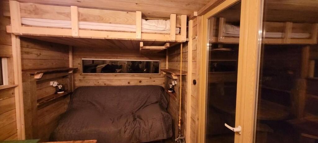Гостевой дом Tiny House Digny Экстерьер фото