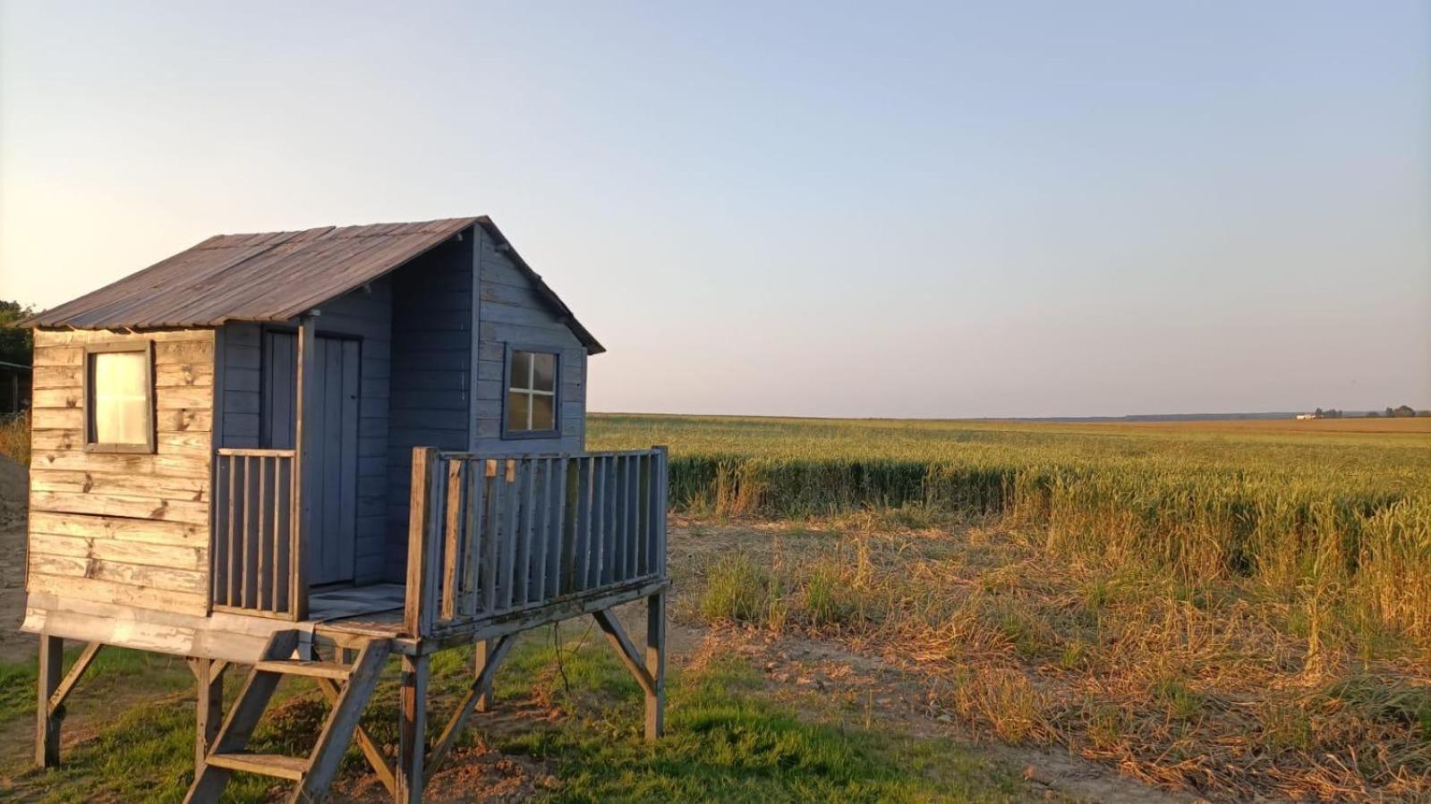 Гостевой дом Tiny House Digny Экстерьер фото