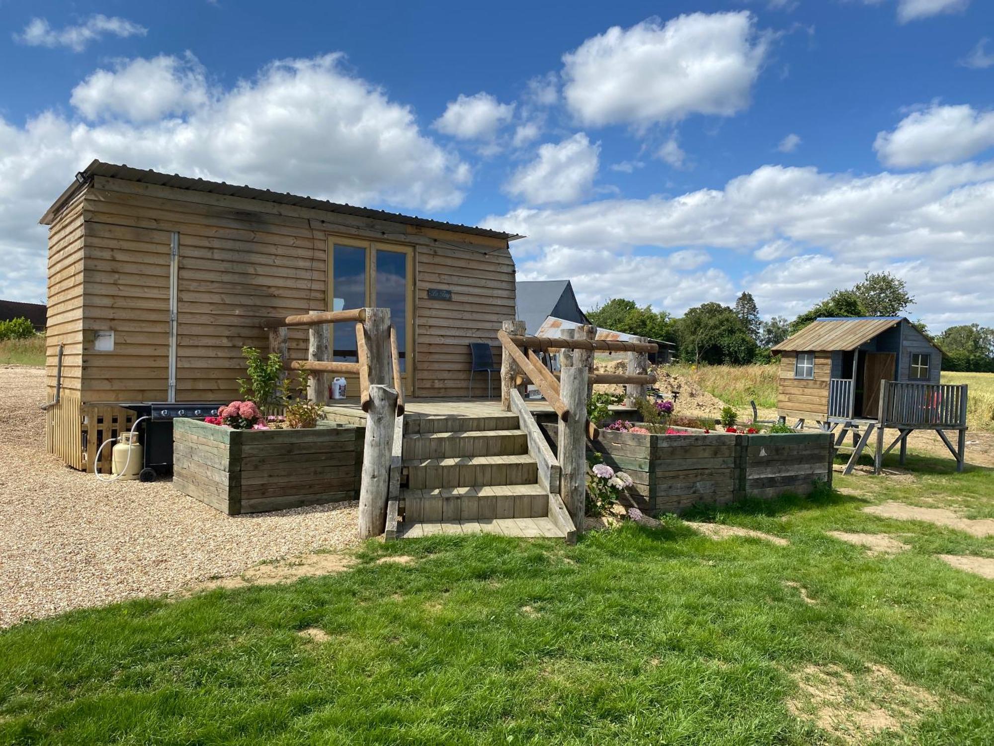Гостевой дом Tiny House Digny Экстерьер фото